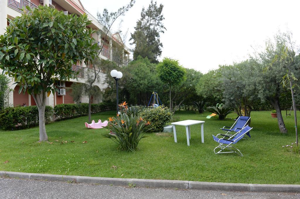 Casa Vacanze Oasi Felicita نوفا سيري مارينا المظهر الخارجي الصورة
