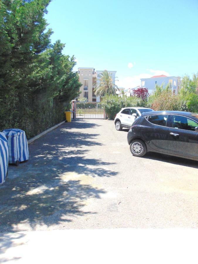 Casa Vacanze Oasi Felicita نوفا سيري مارينا المظهر الخارجي الصورة